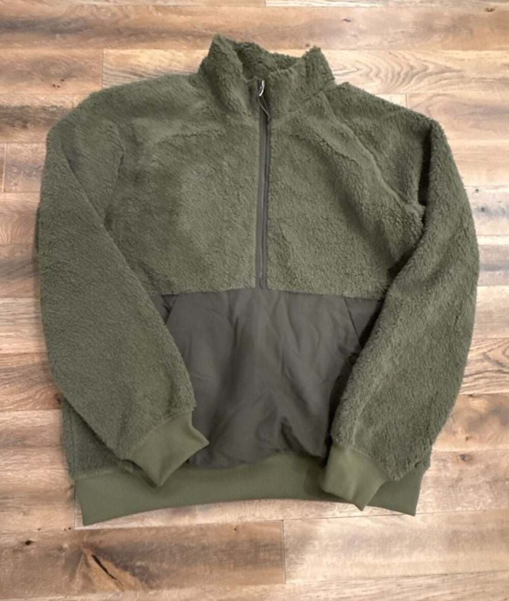 The North Face Men's Large Olive Green Sherpa Fleece Quarter Zip Pullover